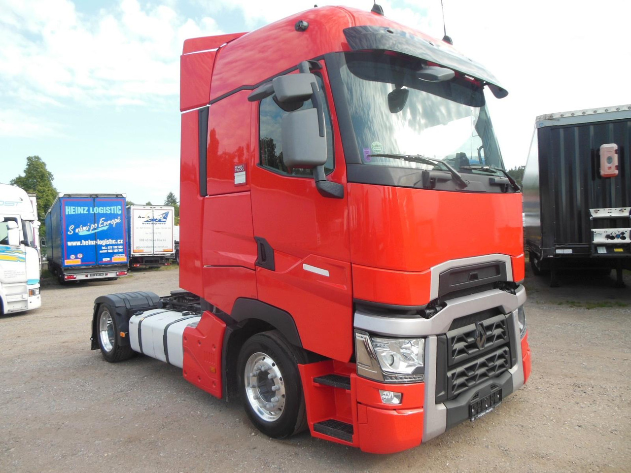 Renault T520 HIGH, COMFORT, LOWDECK, TOP STAND!! Renault T520 HIGH, COMFORT, LOWDECK, TOP STAND!! - Trekkvogn: bilde 2 Renault T520 HIGH, COMFORT, LOWDECK, TOP STAND!! Renault T520 HIGH, COMFORT, LOWDECK, TOP STAND!! - Trekkvogn: bilde 2