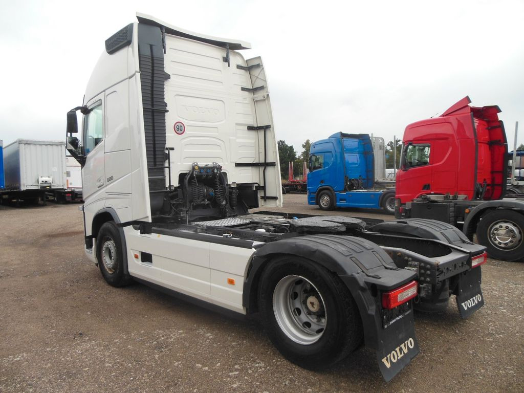 Volvo FH 13/500, GLOBE XL, I PARK COOL, TOP - Trekkvogn: bilde 4 Volvo FH 13/500, GLOBE XL, I PARK COOL, TOP - Trekkvogn: bilde 4