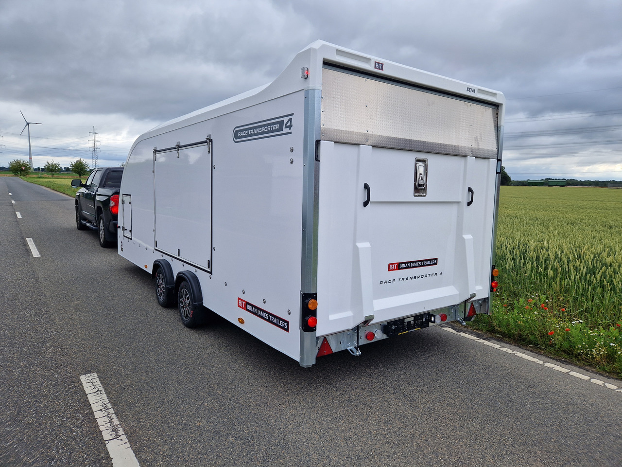 Transporter tilhenger BJT Race Transporter 4 550x212x188cm weiss E Winde Frontstauraum ASR Alufelgen dark 3500kg Modell 24: bilde 12