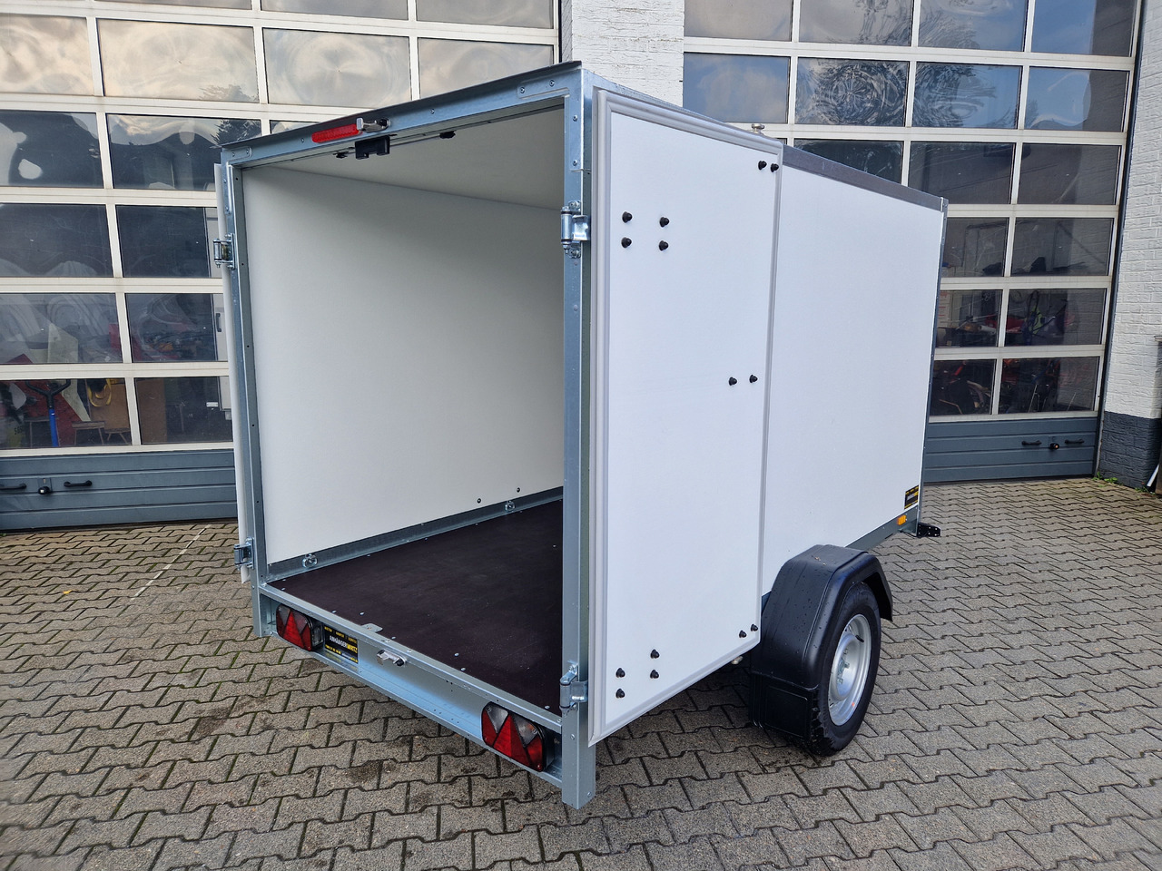 Skaphenger Brenderup Cargo Dynamic CD260 BD 260x155x150cm niedrig Hecktüren (S) 1300kg: bilde 7