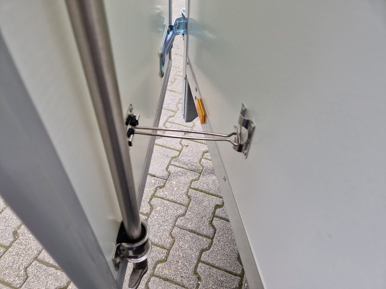 Skaphenger Brenderup Cargo Dynamic CD300 TB D 300x155x185cm Hecktüren Wabenwände (M) 2000kg: bilde 14