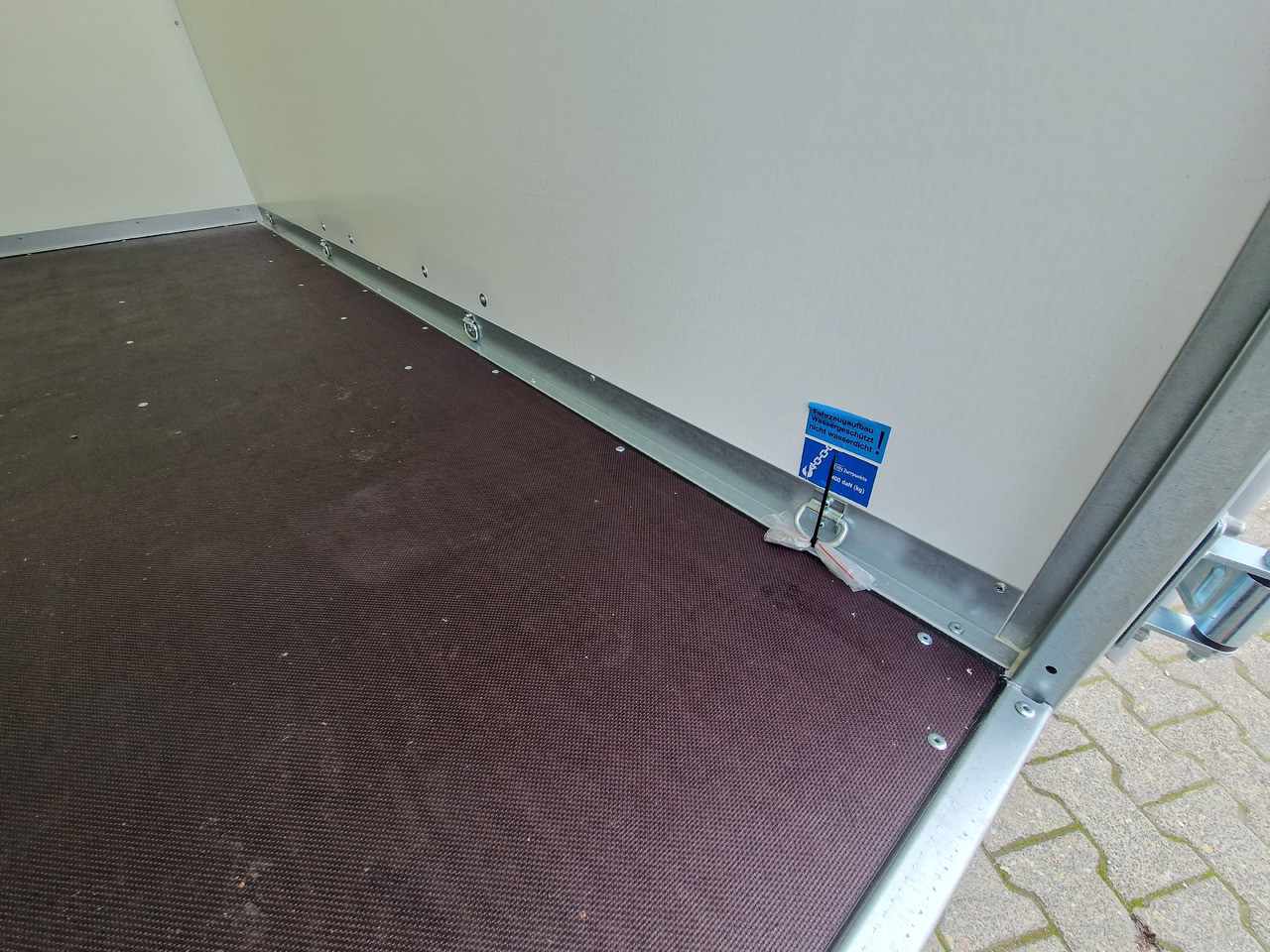 Skaphenger Brenderup Cargo Dynamic CD300 TB D 300x155x185cm Hecktüren Wabenwände (M) 2000kg: bilde 13