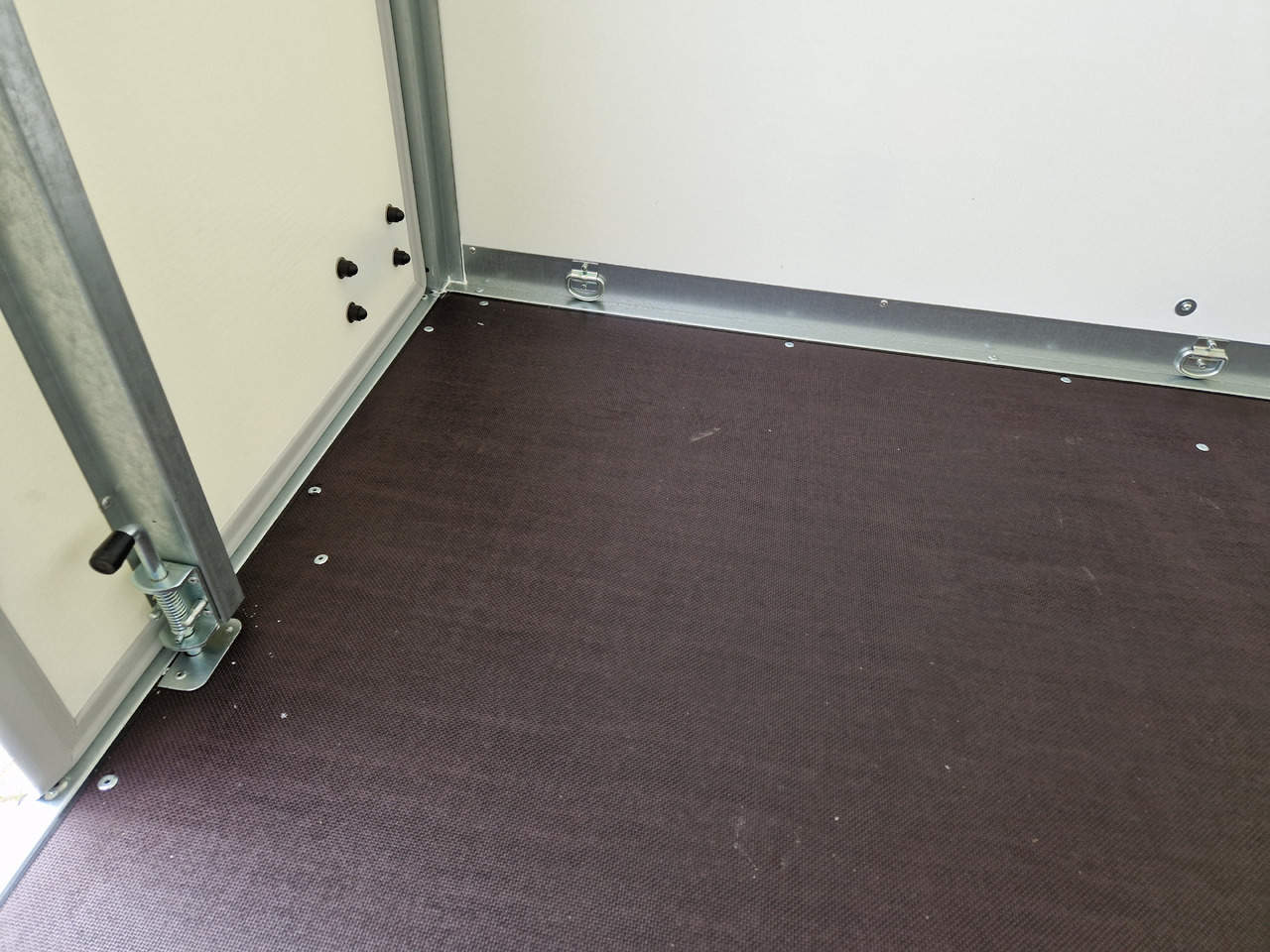 Skaphenger Brenderup Cargo Dynamic CD300 TB D 300x155x185cm Hecktüren Wabenwände (M) 2000kg: bilde 7