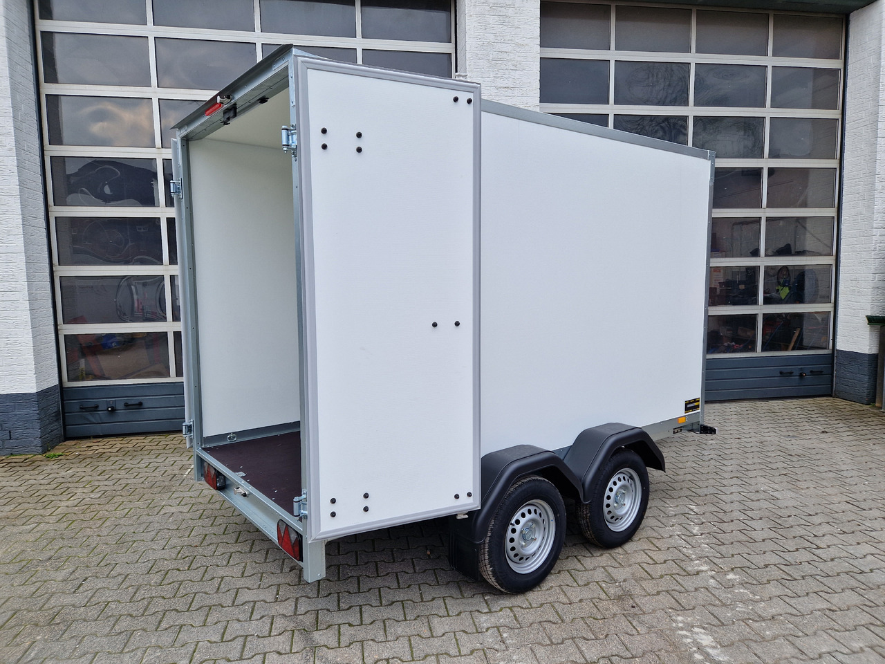 Skaphenger Brenderup Cargo Dynamic CD300 TB D 300x155x185cm Hecktüren Wabenwände (M) 2000kg: bilde 8