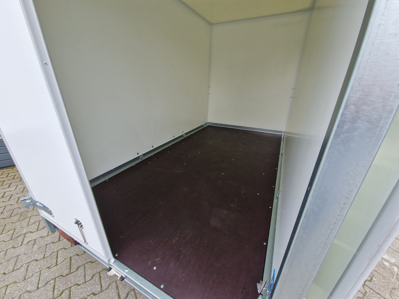 Skaphenger Brenderup Cargo Dynamic CD300 TB D 300x155x185cm Hecktüren Wabenwände (M) 2000kg: bilde 16