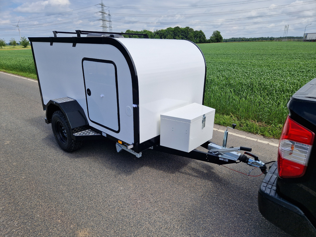 Cargo Base Camp offroad M 290x148x128cm Solar Akku 12 Volt Reeling 1350kg 100km/H - Campingvogn: bilde 5 Cargo Base Camp offroad M 290x148x128cm Solar Akku 12 Volt Reeling 1350kg 100km/H - Campingvogn: bilde 5