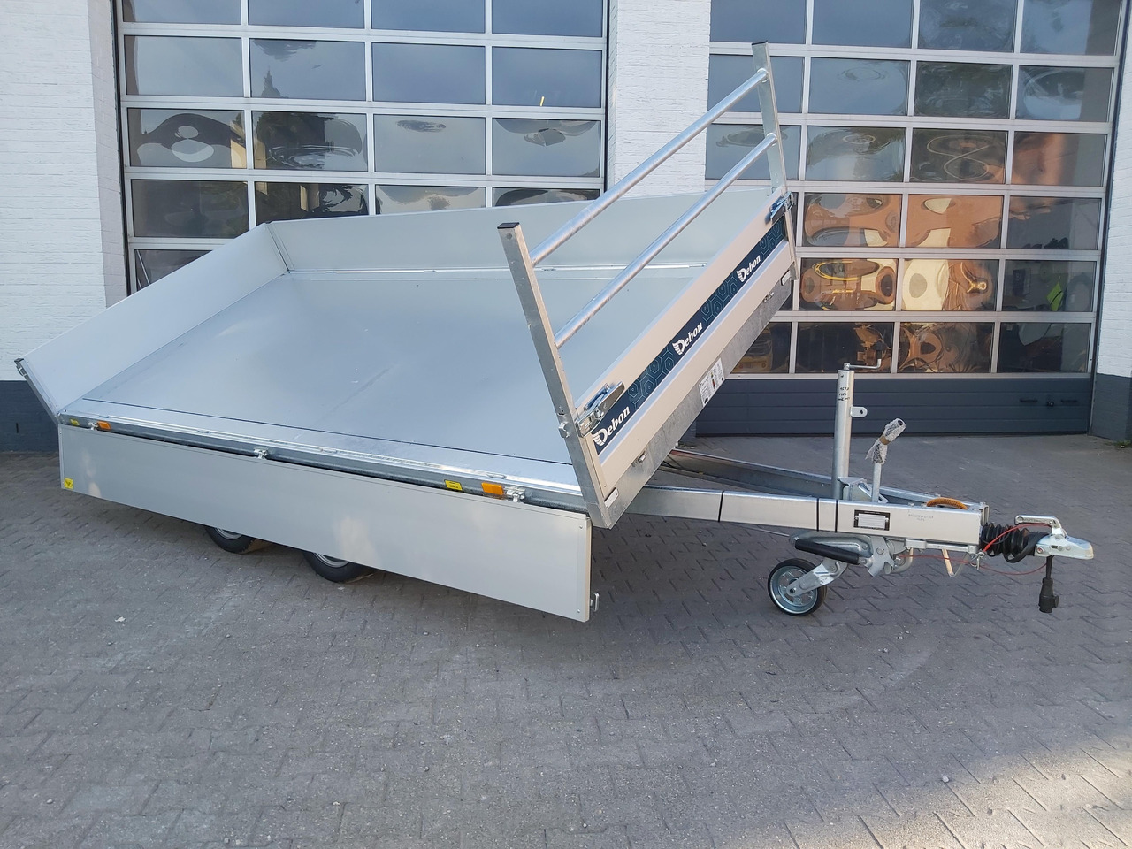 Cheval Liberte Kipper PW 3.6 Elektro Profi Rampen Stützen 360x180x35 3500kg Top Aktion - Tipphenger: bilde 3 Cheval Liberte Kipper PW 3.6 Elektro Profi Rampen Stützen 360x180x35 3500kg Top Aktion - Tipphenger: bilde 3