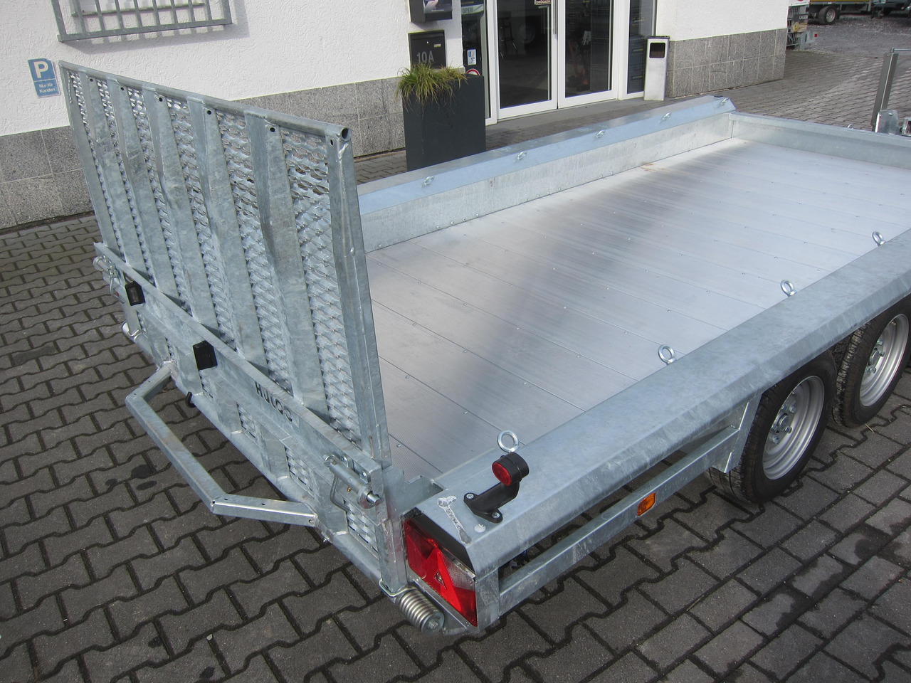 Maskinhenger HULCO TERRAX Aluboden 394x188x27cm Heckrampe 100cm Tridem (XL) 3500kg: bilde 8
