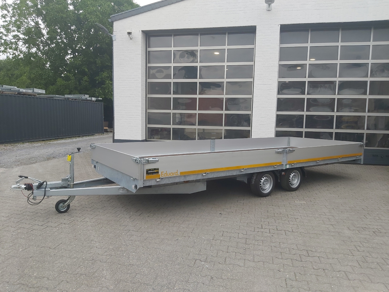 Hochlader 556x200x30cm 13" niedrig Fahrwerk 3500kg Abverkauf Aktion - Planhenger/ Flathenger: bilde 1 Hochlader 556x200x30cm 13" niedrig Fahrwerk 3500kg Abverkauf Aktion - Planhenger/ Flathenger: bilde 1