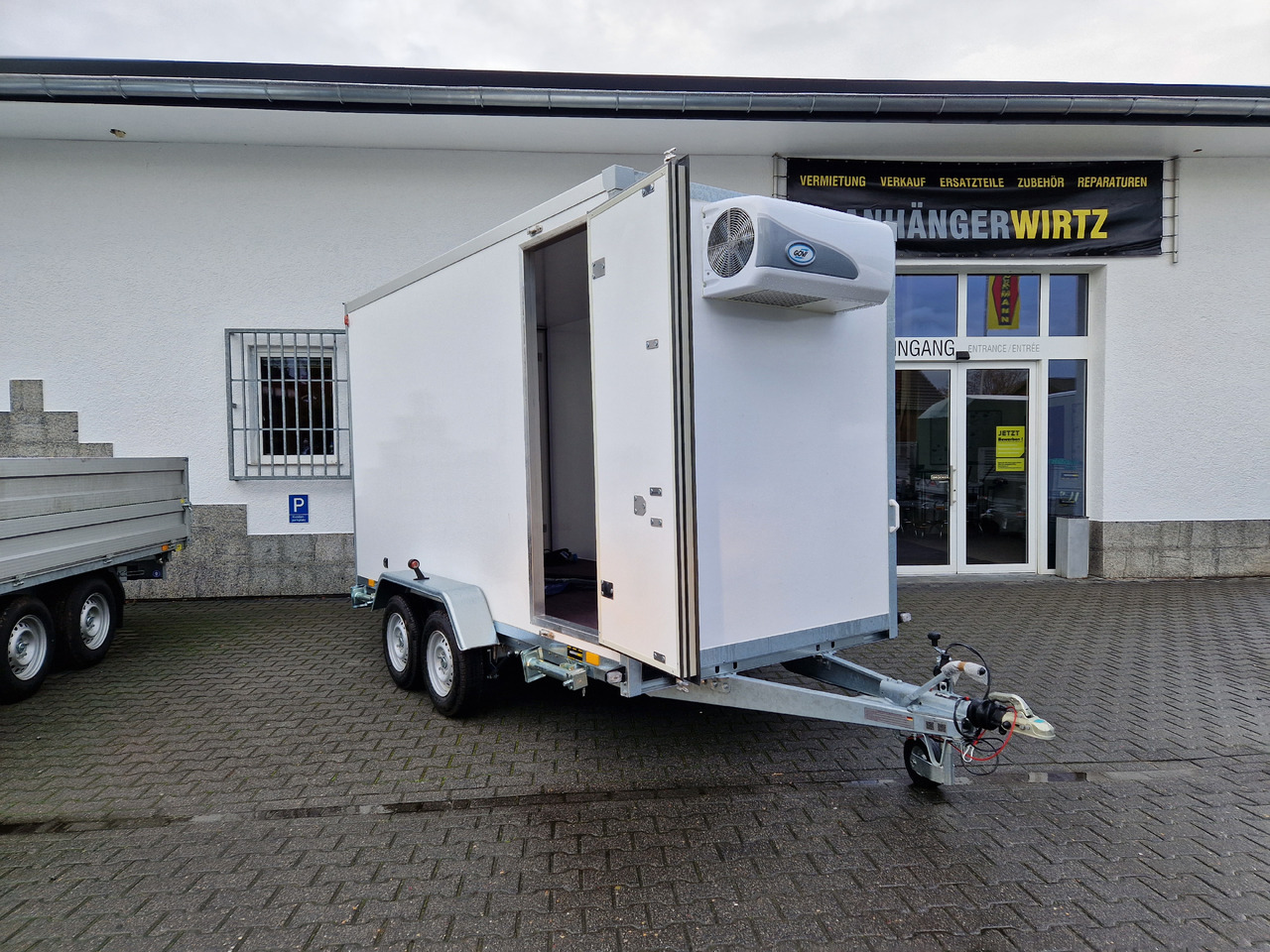 Kargo CoolBoxx FK2736HT 355x162x198cm Seitentür 230V +Kühler Govi Arktik 2000 100km/H 2700kg - Kjølehenger: bilde 5 Kargo CoolBoxx FK2736HT 355x162x198cm Seitentür 230V +Kühler Govi Arktik 2000 100km/H 2700kg - Kjølehenger: bilde 5
