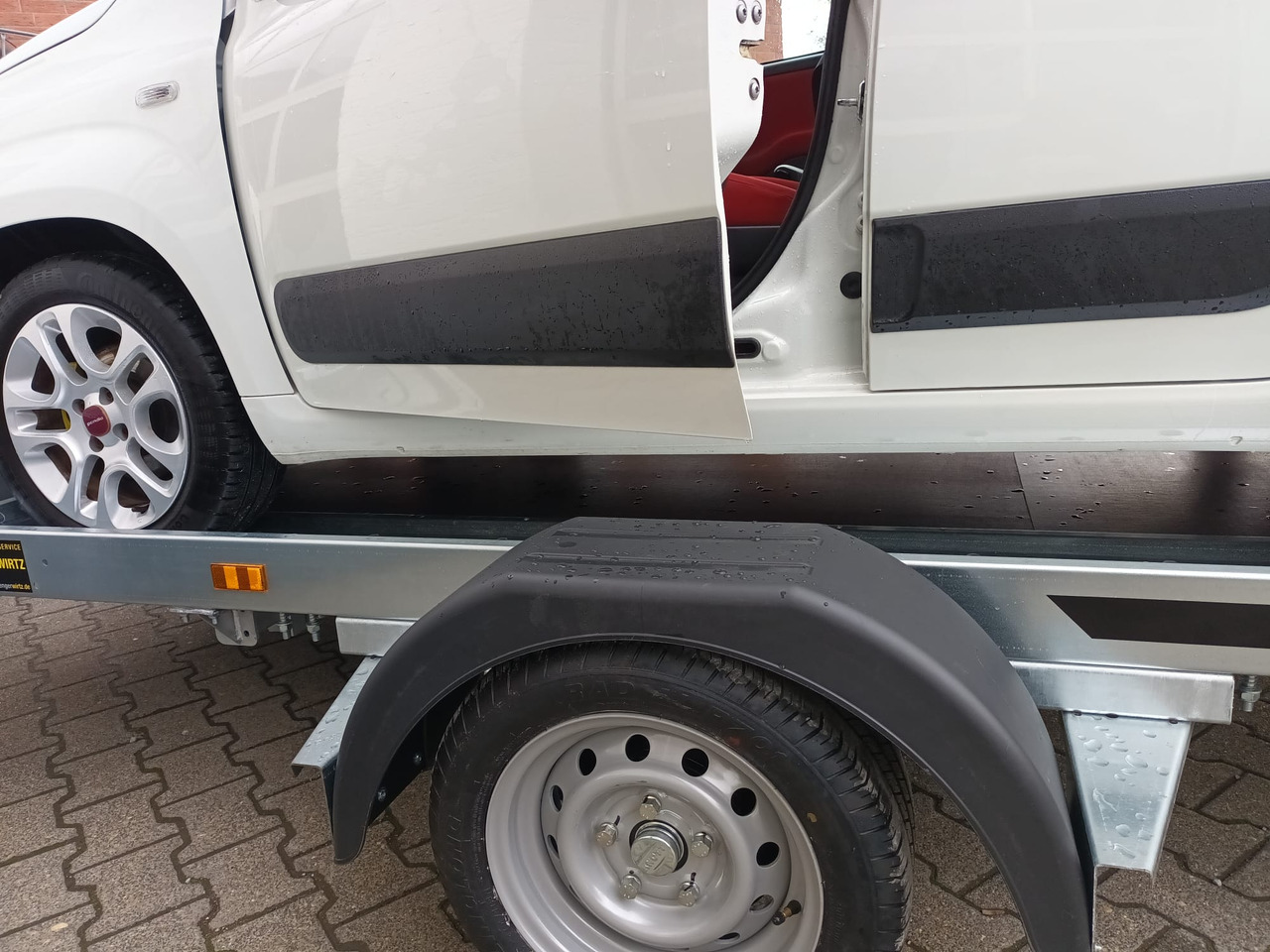 Martz Kleinfahrzeug Multi Tieflader 350x180cm 1800kg 100km/H - Maskinhenger: bilde 4 Martz Kleinfahrzeug Multi Tieflader 350x180cm 1800kg 100km/H - Maskinhenger: bilde 4