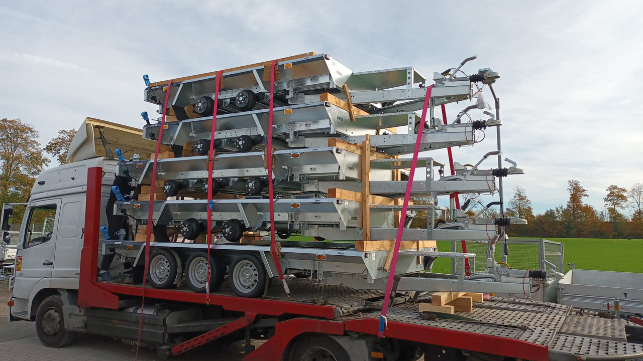 Martz Maschinentransporter BUILDER M 300x152x20cm Auffahrklappe (M) 2700kg - Maskinhenger: bilde 1 Martz Maschinentransporter BUILDER M 300x152x20cm Auffahrklappe (M) 2700kg - Maskinhenger: bilde 1