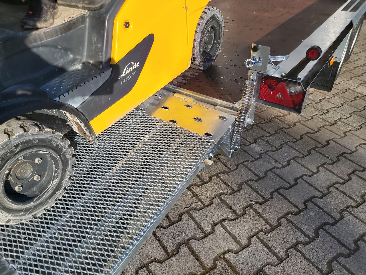 Martz Maschinentransporter BUILDER XL Bau-3 3500/3 400x180x30cm Auffahrklappe Tridem (XL) 3500kg - Maskinhenger: bilde 3 Martz Maschinentransporter BUILDER XL Bau-3 3500/3 400x180x30cm Auffahrklappe Tridem (XL) 3500kg - Maskinhenger: bilde 3