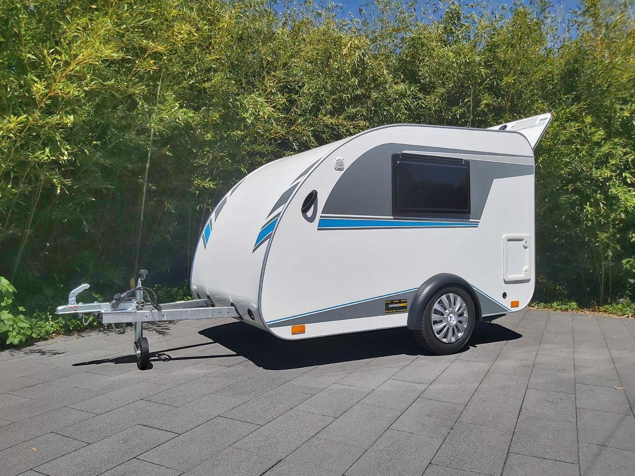 Mini Camper Mini Tommy TMC25 Basic V1 252x140x121cm Küche 100km/H 750kg ohne Bremse Winter Aktion - Campingvogn: bilde 5 Mini Camper Mini Tommy TMC25 Basic V1 252x140x121cm Küche 100km/H 750kg ohne Bremse Winter Aktion - Campingvogn: bilde 5