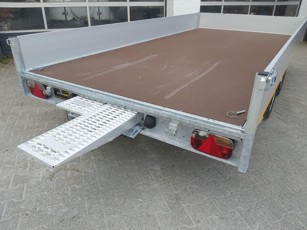 Maskinhenger Multi Transporter 406x200x30cm Rampen Winde 13" niedrig Fahrwerk (XL) 3500kg Online Aktion: bilde 9
