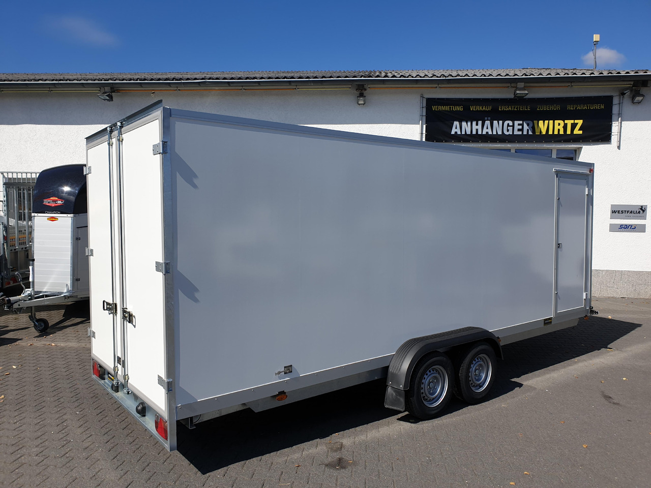WM Meyer Kofferanhänger AZ 3560/200 S40 601x200x205cm Seitentür Profiline 3500kg Modell 2023 - Skaphenger: bilde 3 WM Meyer Kofferanhänger AZ 3560/200 S40 601x200x205cm Seitentür Profiline 3500kg Modell 2023 - Skaphenger: bilde 3