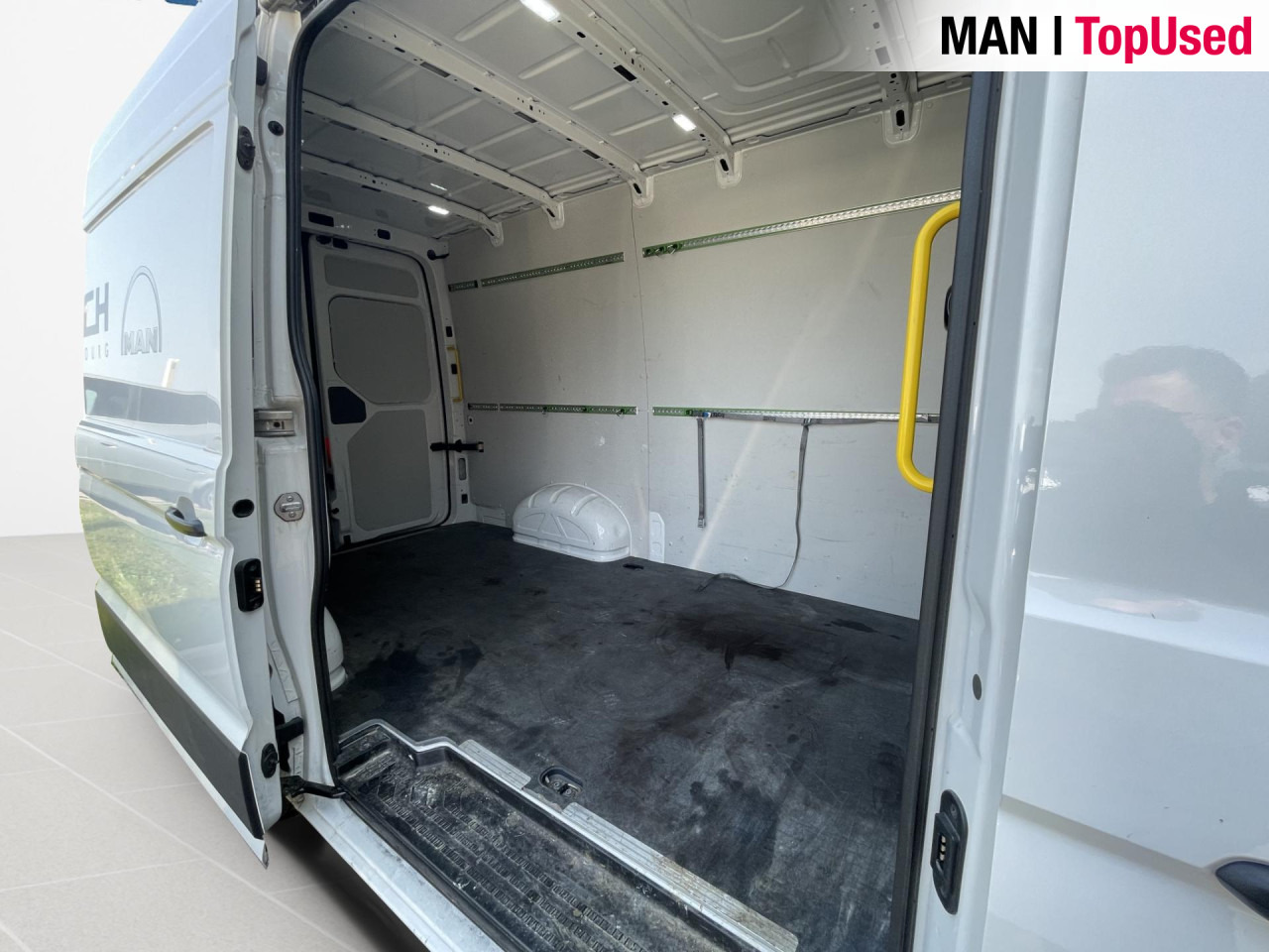 MAN TGE 3.140 4X2F L3H3 SB Kasten DSG Klima ZV - Kassebil: bilde 2 MAN TGE 3.140 4X2F L3H3 SB Kasten DSG Klima ZV - Kassebil: bilde 2