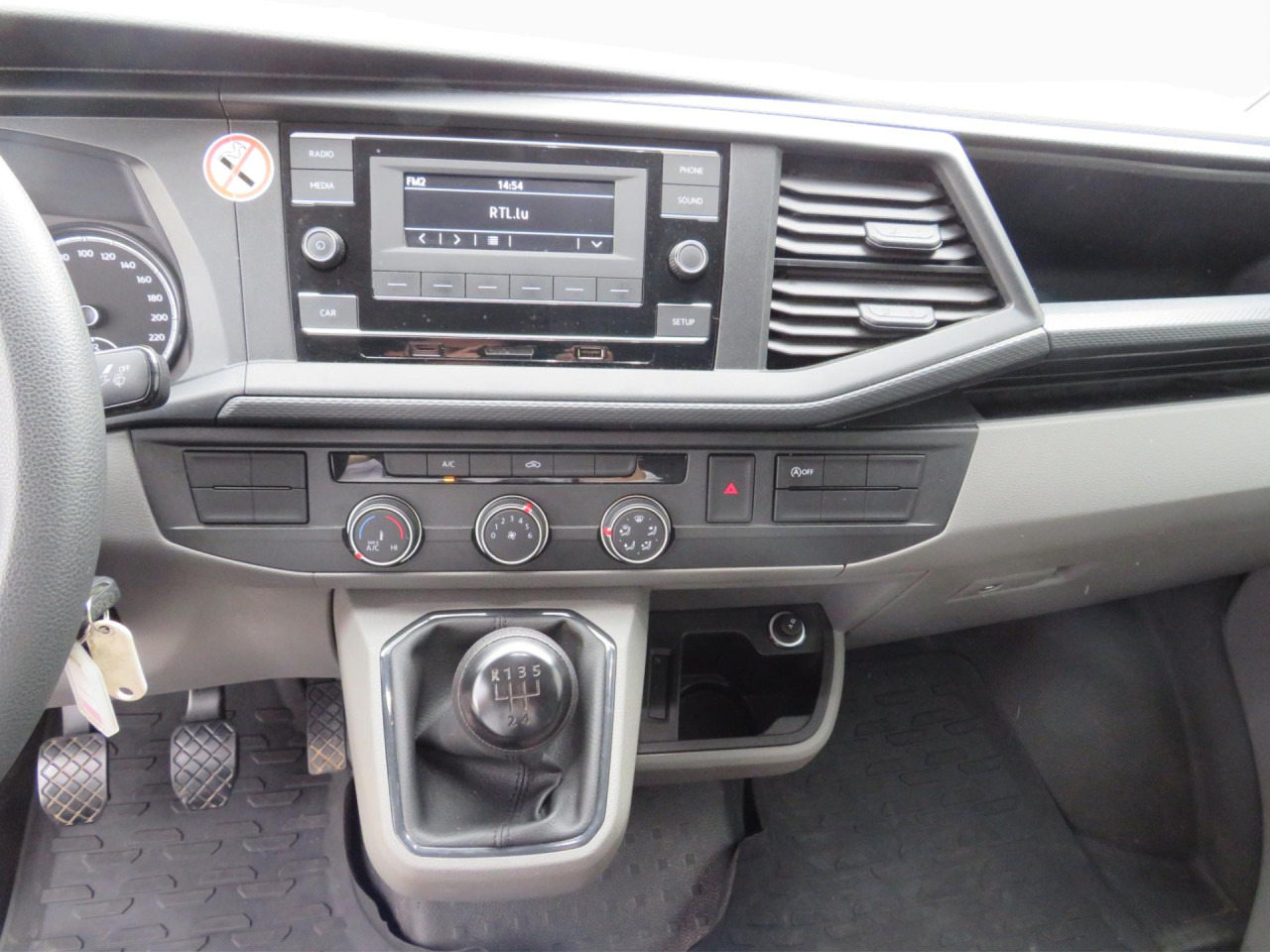 VOLKSWAGEN T6.1 Transporter 2.0 TDI Kasten Klima ZV - Små varebil: bilde 3 VOLKSWAGEN T6.1 Transporter 2.0 TDI Kasten Klima ZV - Små varebil: bilde 3