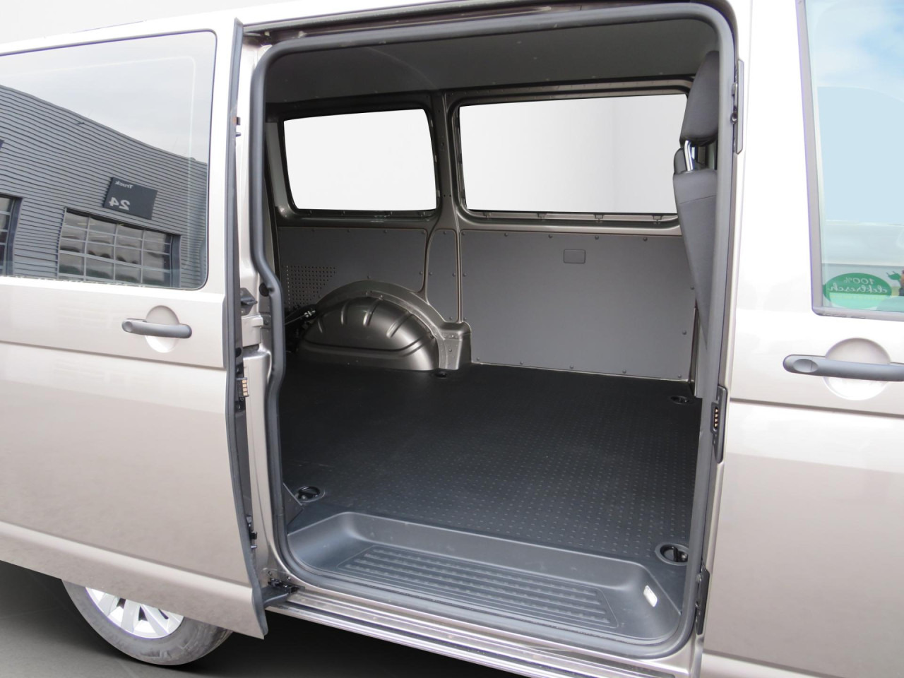 VOLKSWAGEN T6.1 Transporter Trendline 2.0 TDI Kasten Euro6 ZV - Små varebil: bilde 3 VOLKSWAGEN T6.1 Transporter Trendline 2.0 TDI Kasten Euro6 ZV - Små varebil: bilde 3