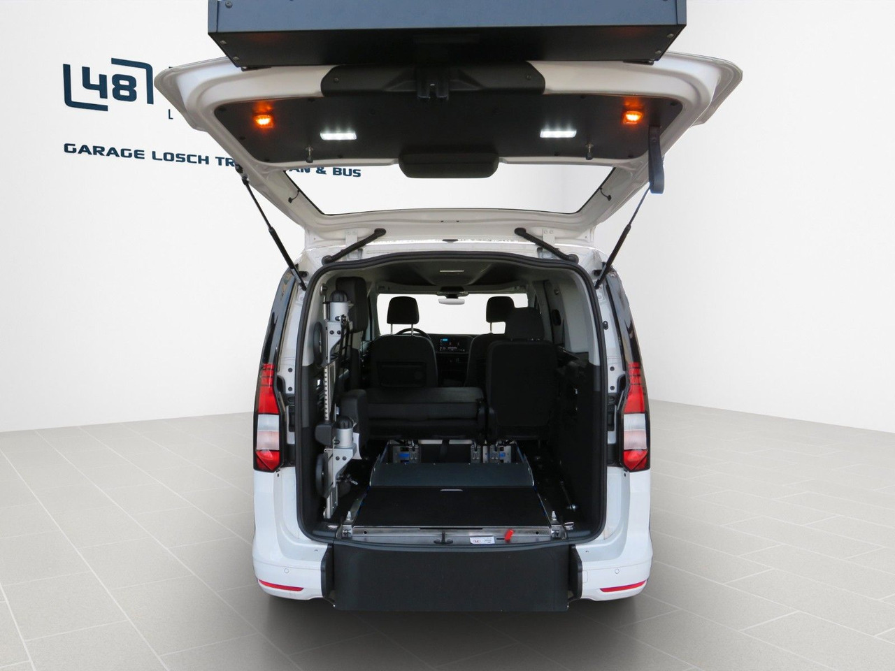 Personenbil Volkswagen Caddy Maxi Kombi 2.0 TDI Rollstuhl Taxirampe: bilde 13