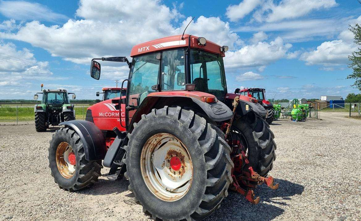 McCORMICK MTX140 - Traktor: bilde 3 McCORMICK MTX140 - Traktor: bilde 3