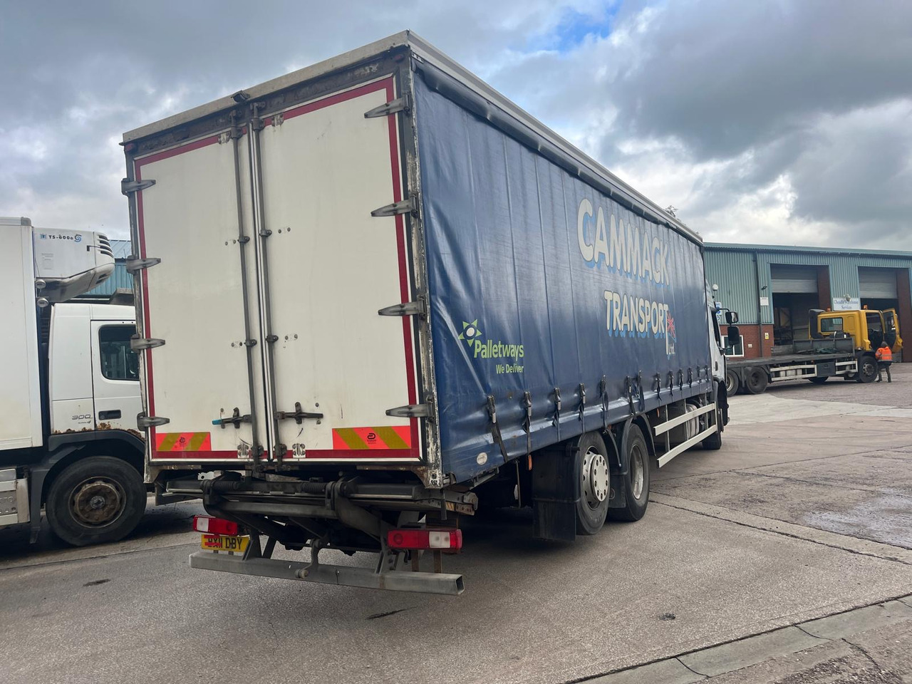 Renault Premium - Kapellbil: bilde 3 Renault Premium - Kapellbil: bilde 3