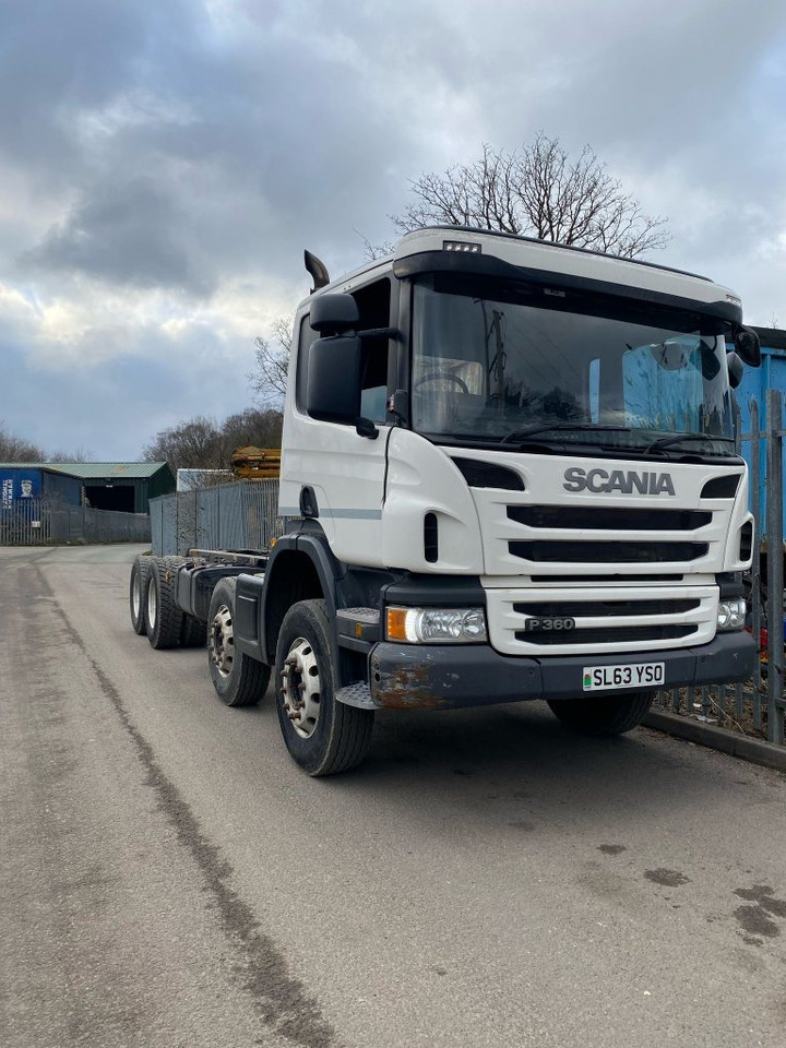 Scania P360 8x4 Chassis Cab - Chassis lastebil: bilde 1 Scania P360 8x4 Chassis Cab - Chassis lastebil: bilde 1