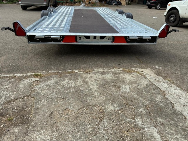 Leie Brian James A Transporter, 130-5521-35-2-12, 5530 x 2100 mm, 3,5 to. Brian James A Transporter, 130-5521-35-2-12, 5530 x 2100 mm, 3,5 to.: bilde 7 Leie Brian James A Transporter, 130-5521-35-2-12, 5530 x 2100 mm, 3,5 to. Brian James A Transporter, 130-5521-35-2-12, 5530 x 2100 mm, 3,5 to.: bilde 7