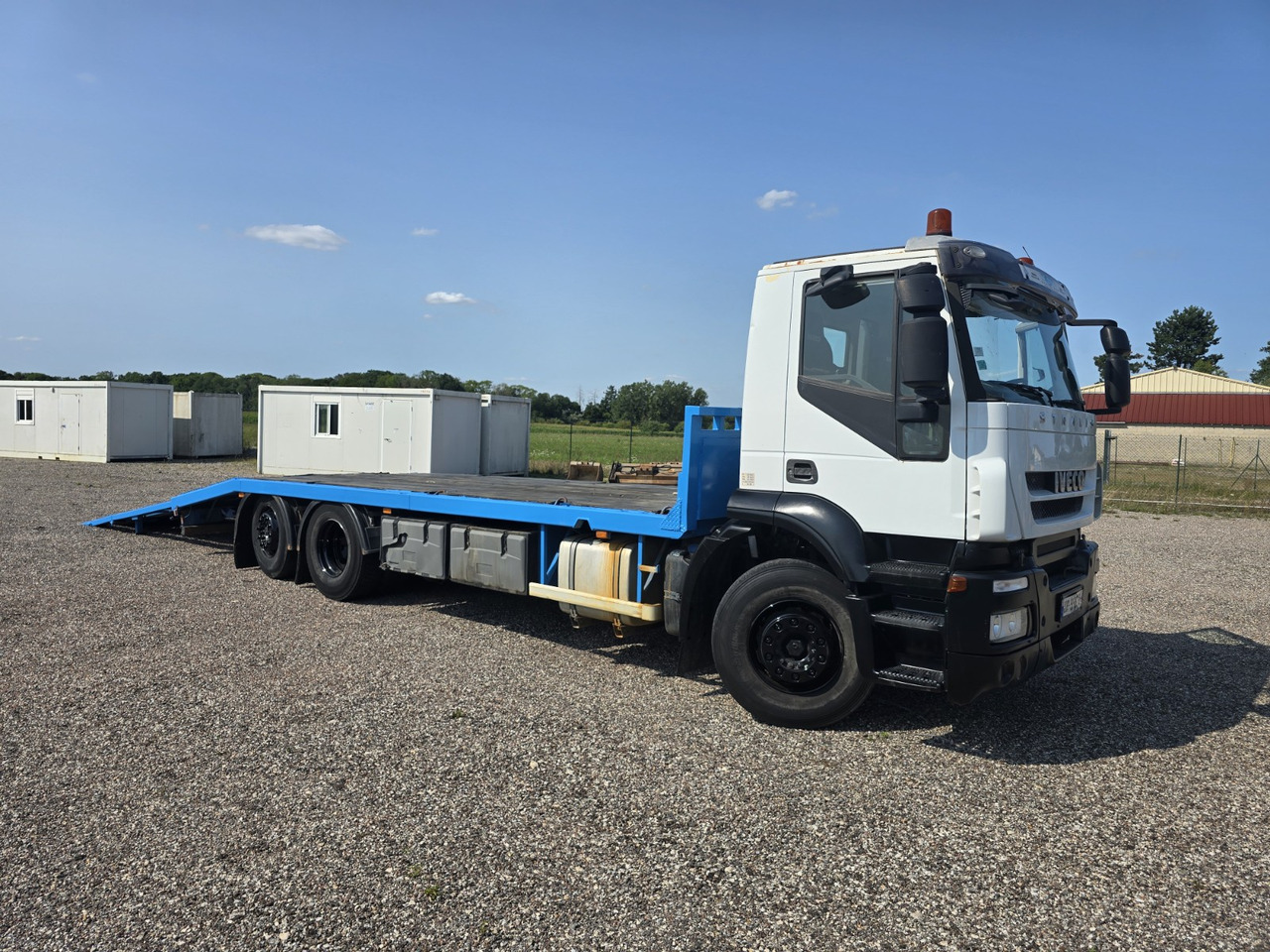 IVECO 260S33 - Transporter lastebil: bilde 4 IVECO 260S33 - Transporter lastebil: bilde 4