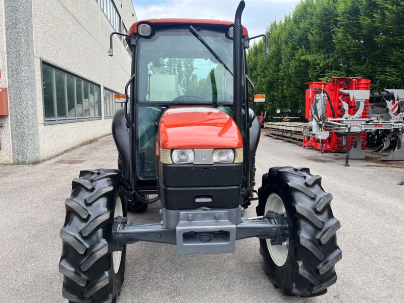 New Holland TN 55 D - Traktor: bilde 2 New Holland TN 55 D - Traktor: bilde 2