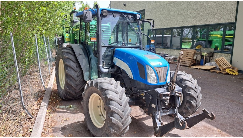 New Holland TN 95 D A - Traktor: bilde 1 New Holland TN 95 D A - Traktor: bilde 1