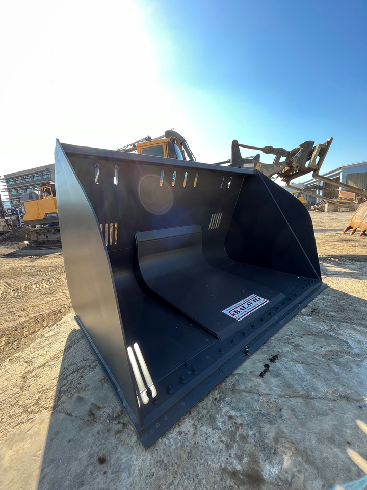 Balavto Loader bucket 3000 mm - Lasterskuffe: bilde 3 Balavto Loader bucket 3000 mm - Lasterskuffe: bilde 3