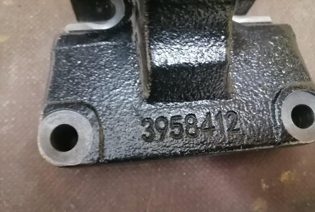 Fan support for Cummins engines - Motor og deler for Gravemaskin: bilde 3 Fan support for Cummins engines - Motor og deler for Gravemaskin: bilde 3