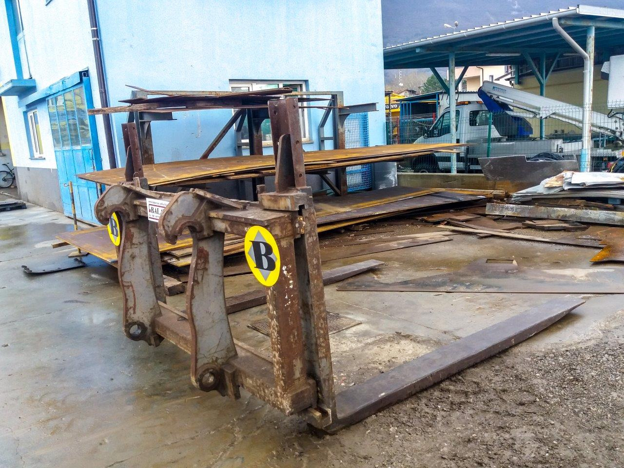 Gafler for Materialhåndteringsutstyr Gjerstad Heavy Duty forks for 25-30 ton wheel loaders: bilde 8 Gafler for Materialhåndteringsutstyr Gjerstad Heavy Duty forks for 25-30 ton wheel loaders: bilde 8