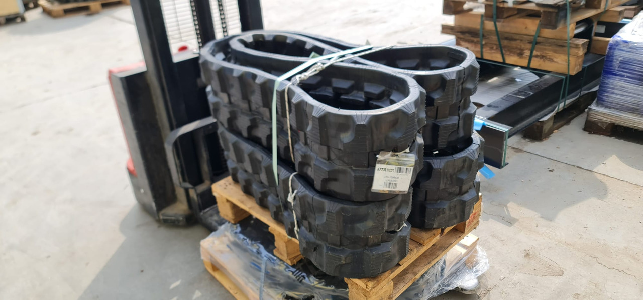 ITR 250x109x38W - Belter for Bygg og anlegg: bilde 1 ITR 250x109x38W - Belter for Bygg og anlegg: bilde 1