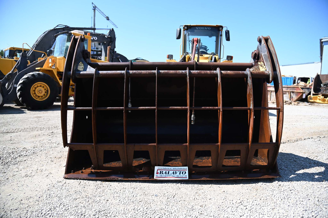 TREVI BENNE loader bucket 2500 mm - Lasterskuffe: bilde 1 TREVI BENNE loader bucket 2500 mm - Lasterskuffe: bilde 1