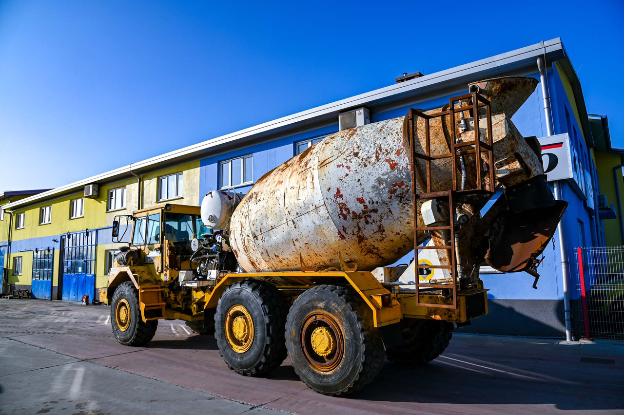 VOLVO A25C 6X6 - Betongbil: bilde 4 VOLVO A25C 6X6 - Betongbil: bilde 4