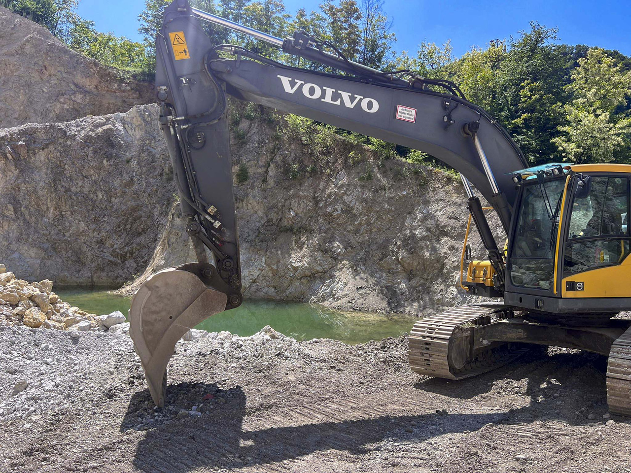 VOLVO EC220D - Beltegraver: bilde 2 VOLVO EC220D - Beltegraver: bilde 2