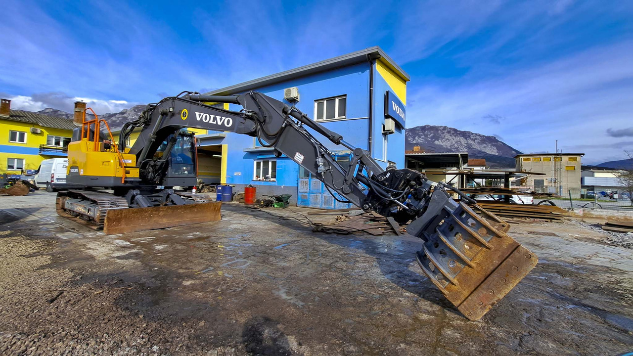 VOLVO ECR235EL - Beltegraver: bilde 3 VOLVO ECR235EL - Beltegraver: bilde 3