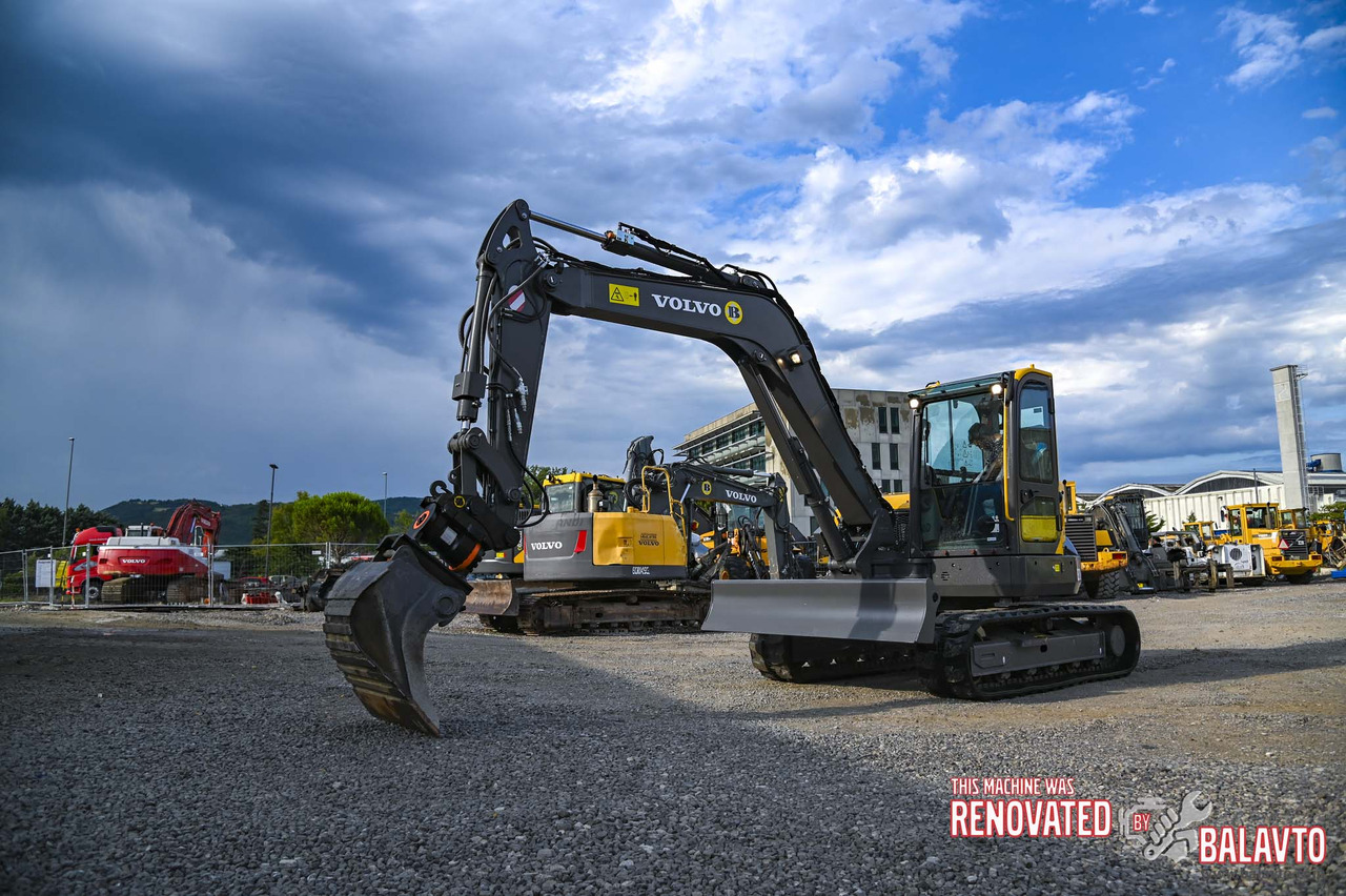 VOLVO ECR88D - Minigraver: bilde 1 VOLVO ECR88D - Minigraver: bilde 1