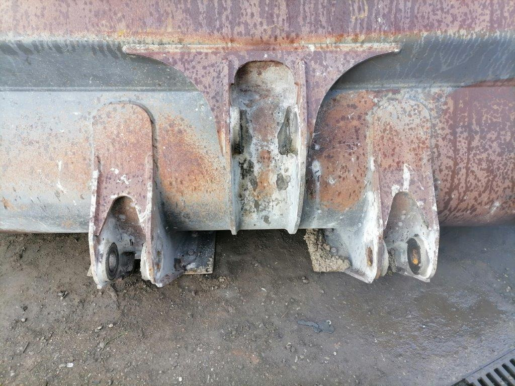 VOLVO loader bucket 2800 mm - Lasterskuffe for Hjullaster: bilde 4 VOLVO loader bucket 2800 mm - Lasterskuffe for Hjullaster: bilde 4