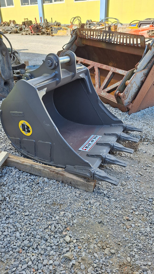 Volvo digging bucket 1200 mm UNI65 - Gravemaskinskuffe for Gravemaskin: bilde 4 Volvo digging bucket 1200 mm UNI65 - Gravemaskinskuffe for Gravemaskin: bilde 4
