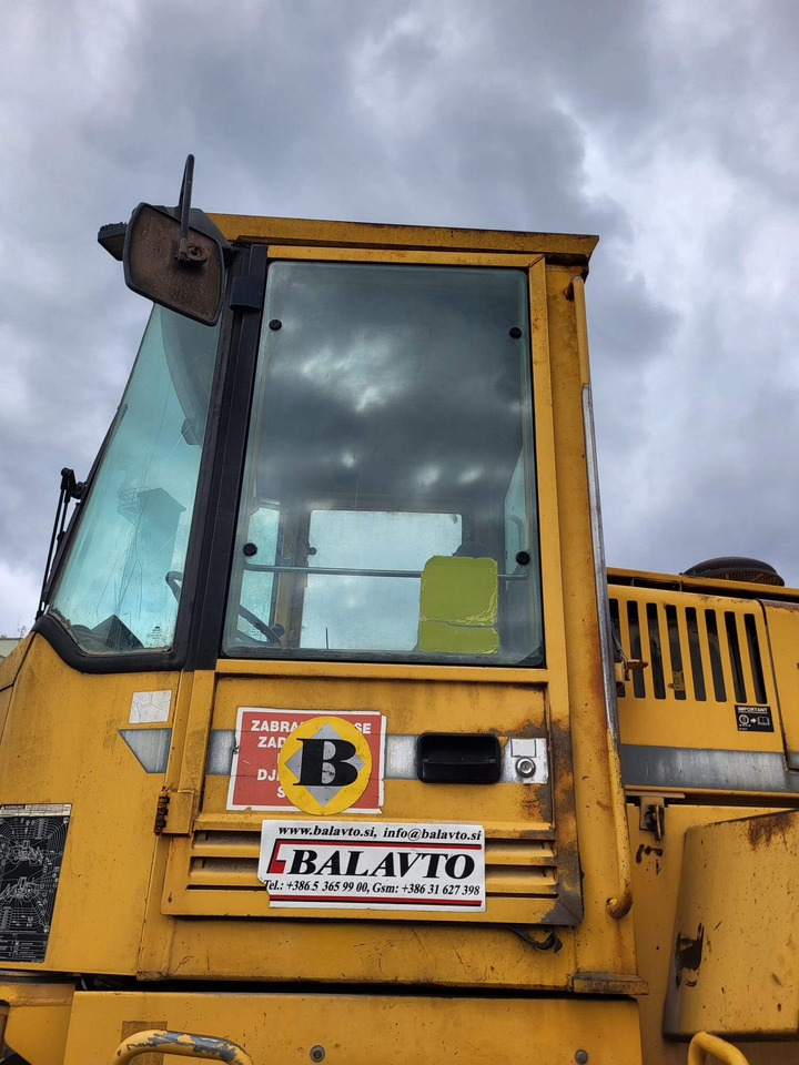 Volvo door - Dør og deler for Laster: bilde 1 Volvo door - Dør og deler for Laster: bilde 1