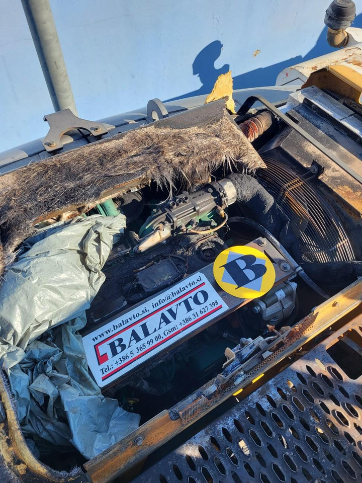 Volvo engine 15165687 for Volvo EW160D - Motor for Gravemaskin: bilde 3 Volvo engine 15165687 for Volvo EW160D - Motor for Gravemaskin: bilde 3