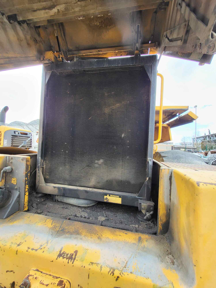 Volvo radiator - Radiator for Laster: bilde 2 Volvo radiator - Radiator for Laster: bilde 2