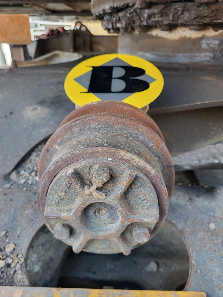 Volvo rollers 14573180 - Belter - Rulle for Gravemaskin: bilde 1 Volvo rollers 14573180 - Belter - Rulle for Gravemaskin: bilde 1