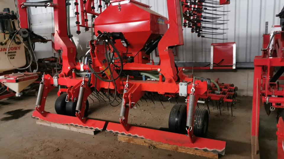 Einböck Pneumatikstar Pro 600 Profi Grünlandstriegel - Halmstrigle: bilde 2 Einböck Pneumatikstar Pro 600 Profi Grünlandstriegel - Halmstrigle: bilde 2