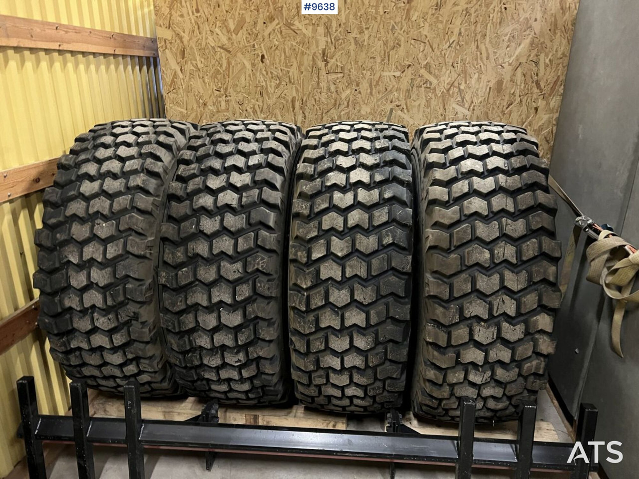 4 Nokian 20.5R25 tires on rims - Komplett hjul for Bygg og anlegg: bilde 3 4 Nokian 20.5R25 tires on rims - Komplett hjul for Bygg og anlegg: bilde 3