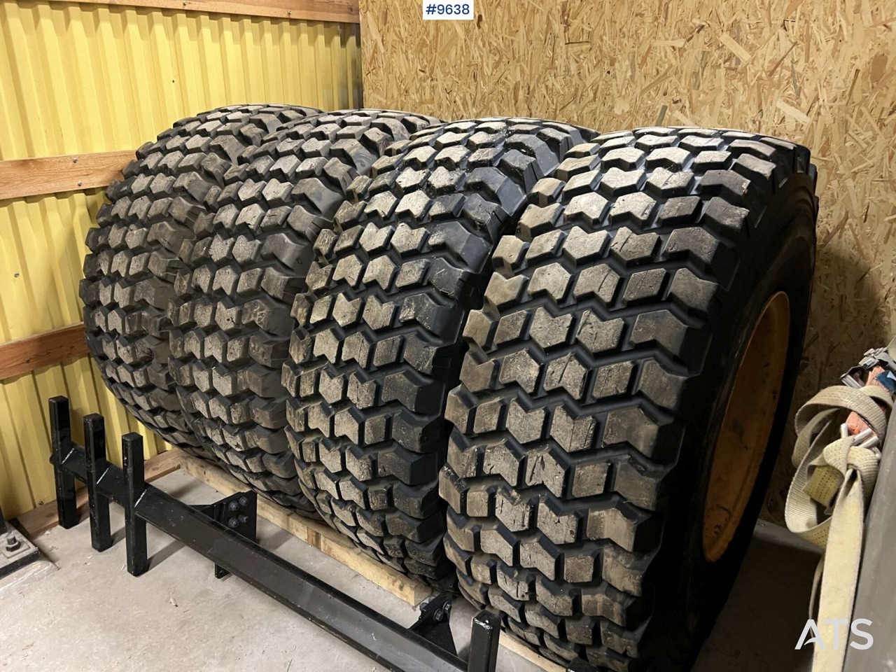 4 Nokian 20.5R25 tires on rims - Komplett hjul for Bygg og anlegg: bilde 1 4 Nokian 20.5R25 tires on rims - Komplett hjul for Bygg og anlegg: bilde 1