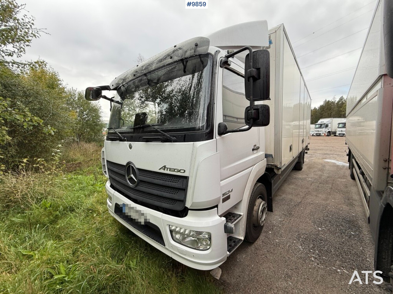 Box Truck Mercedes Benz Atego 1524 with openable side - Skapbil: bilde 1 Box Truck Mercedes Benz Atego 1524 with openable side - Skapbil: bilde 1